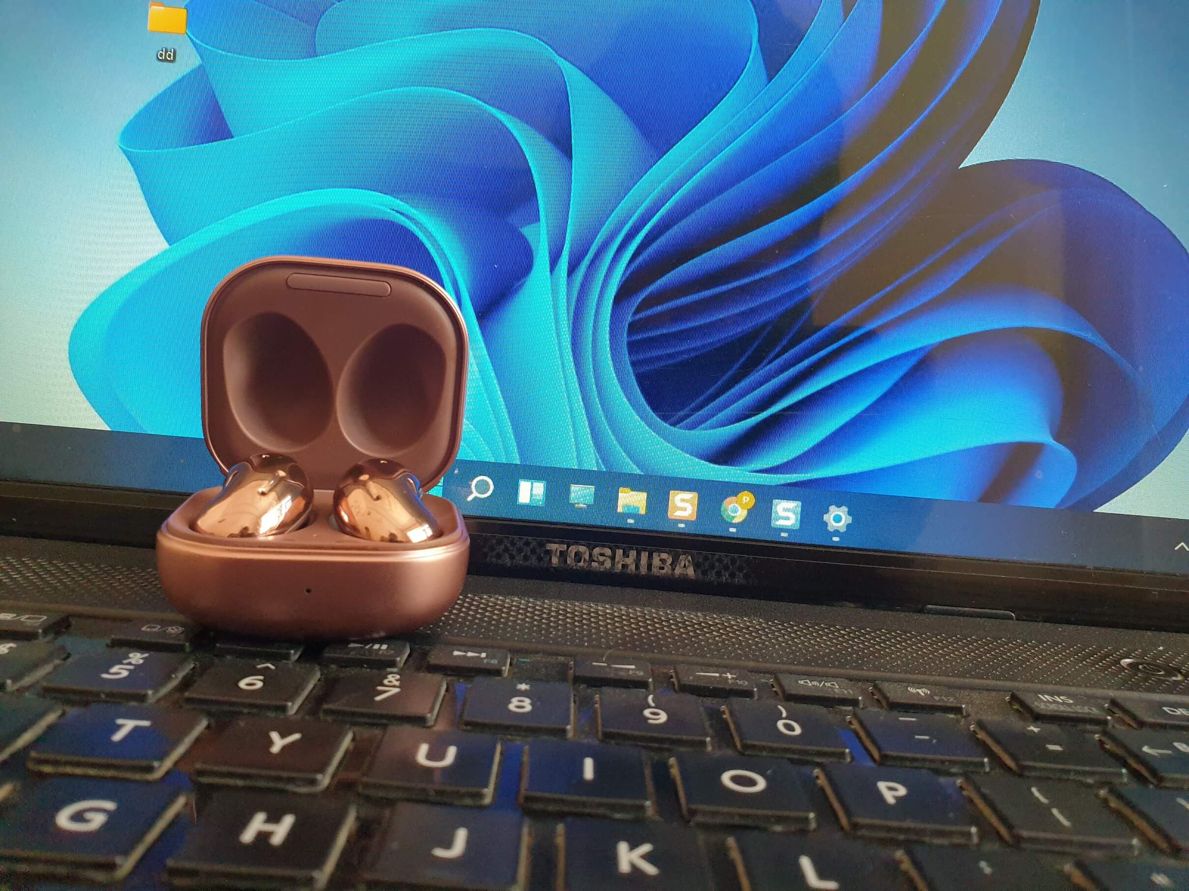 How to Pair Galaxy Buds Live to Laptop and PC in Windows 11 Easily